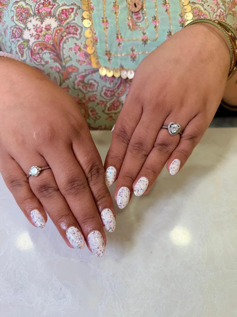 Snowfall Glitter nails by Haus of Nails by Ritu, Gurgaon